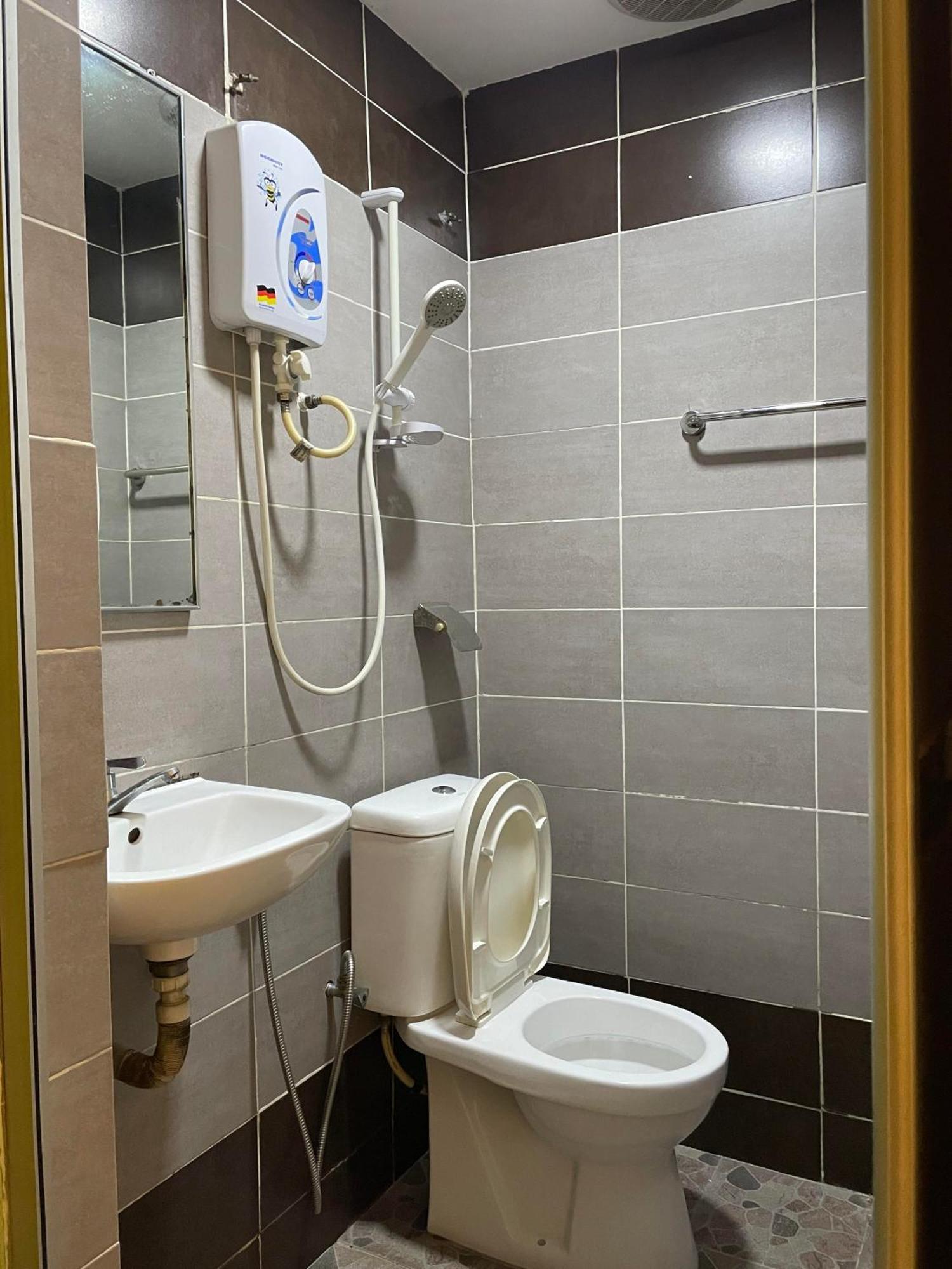 Hotel Rim Global Subang Subang Jaya Exterior foto